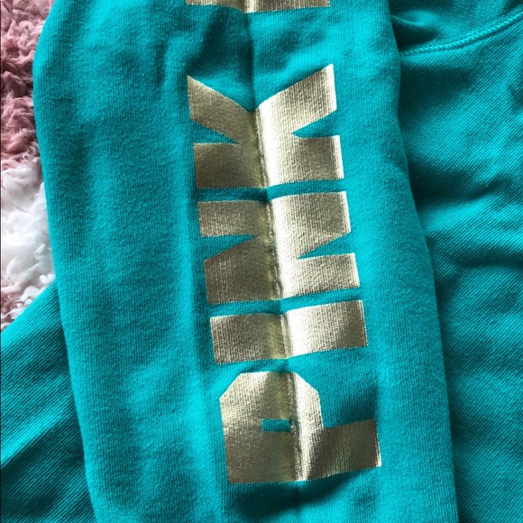 PINK vs sweater sz small - Picture 2 of 4